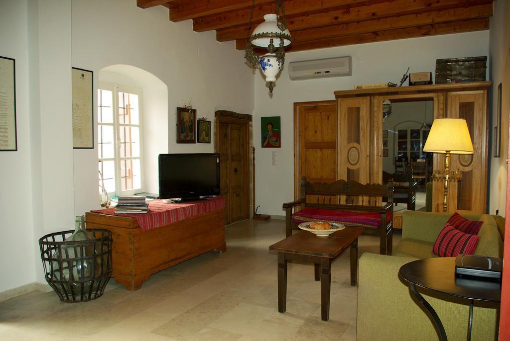 Sior Nikoletos Villa Vori Bagian luar foto