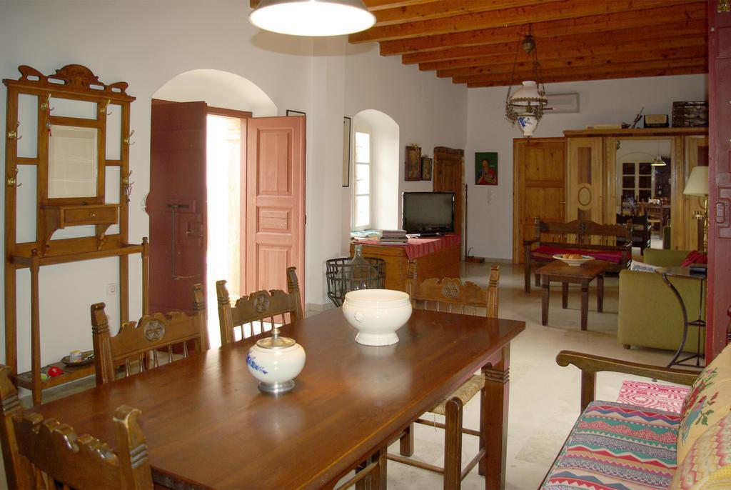 Sior Nikoletos Villa Vori Bagian luar foto